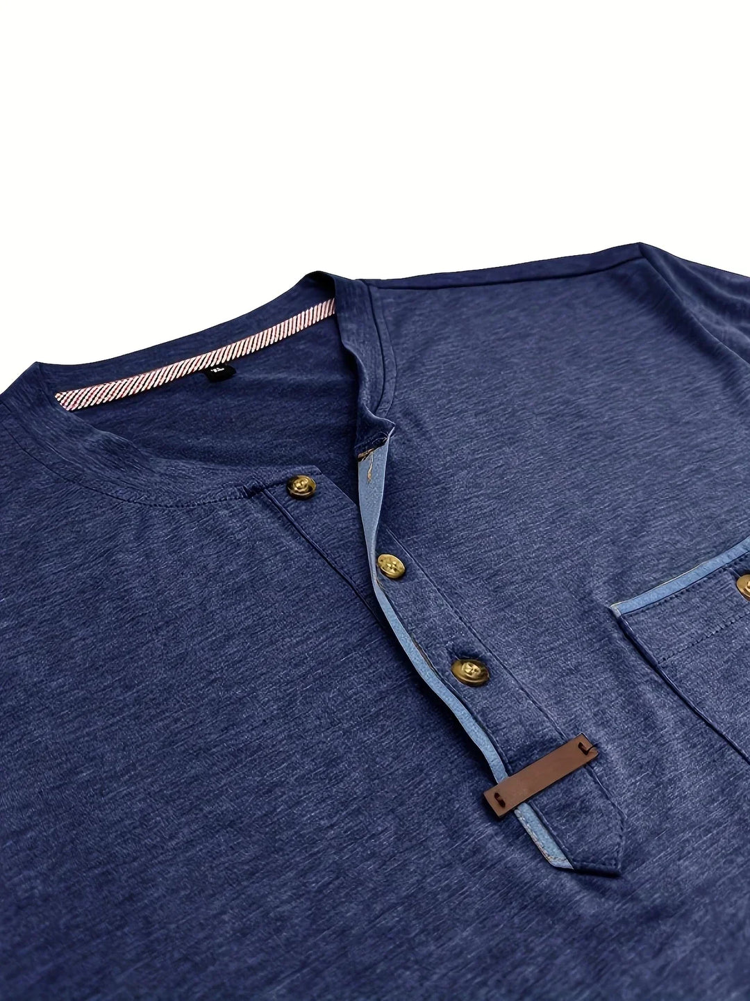 Venezia | T-shirt elegante con colletto rotondo e tasca